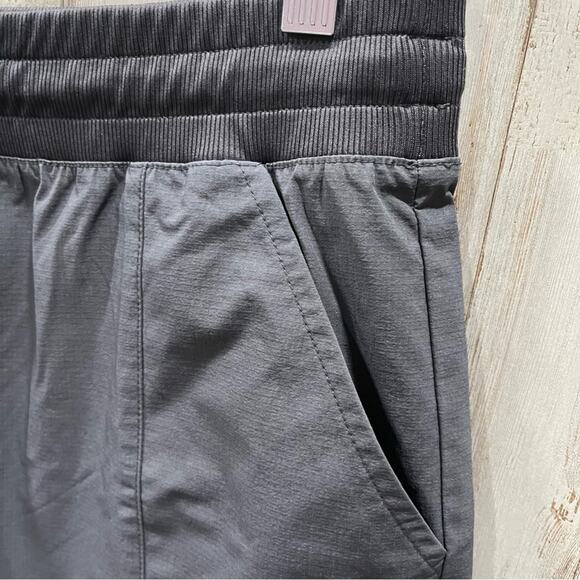 Ideology Gray Ripstop 7” Ripstop Quick Dry Performance Shorts Hiking Womens XS - Picture 2 of 7